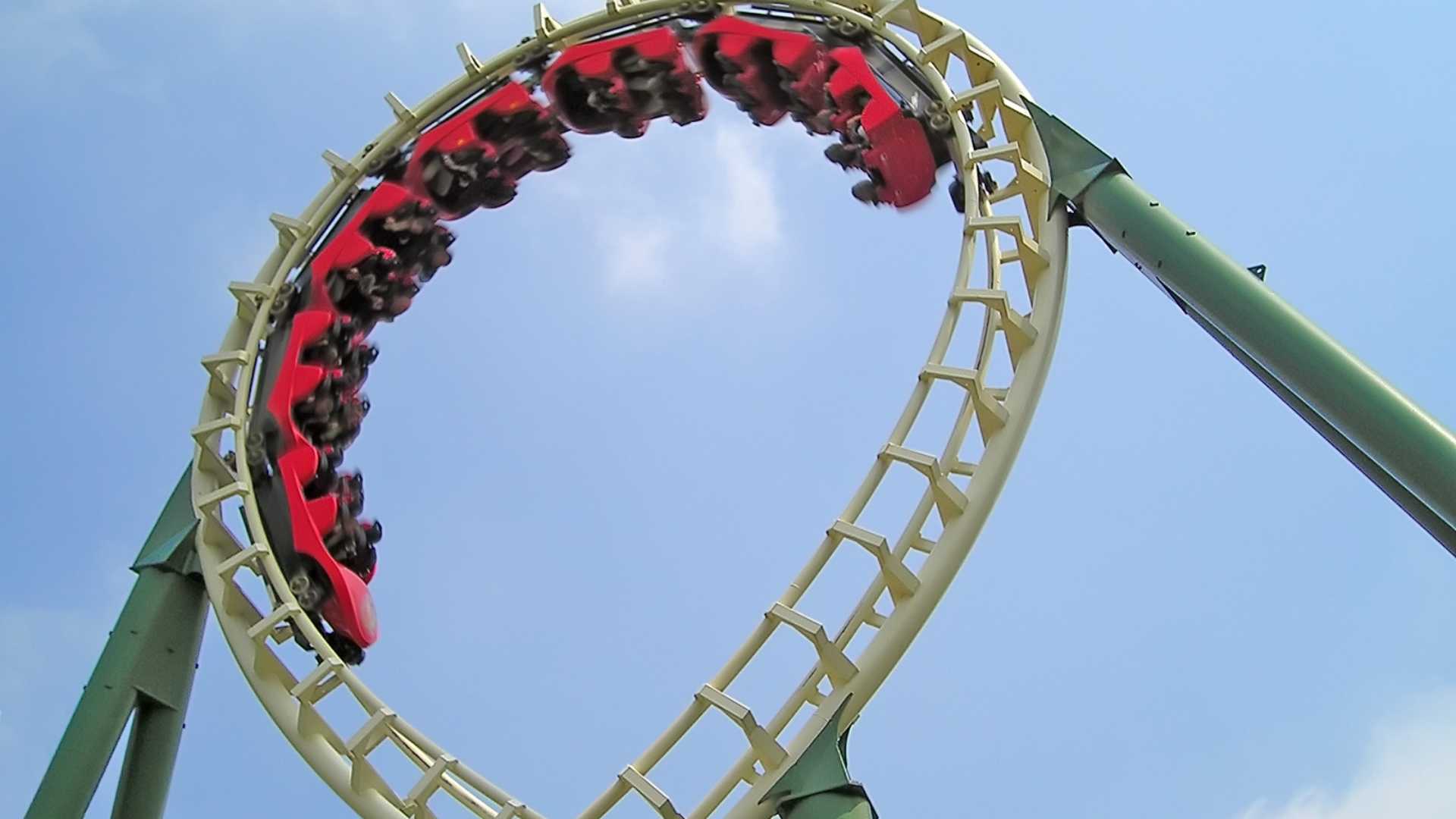 New Roller Coaster Technologies 2025